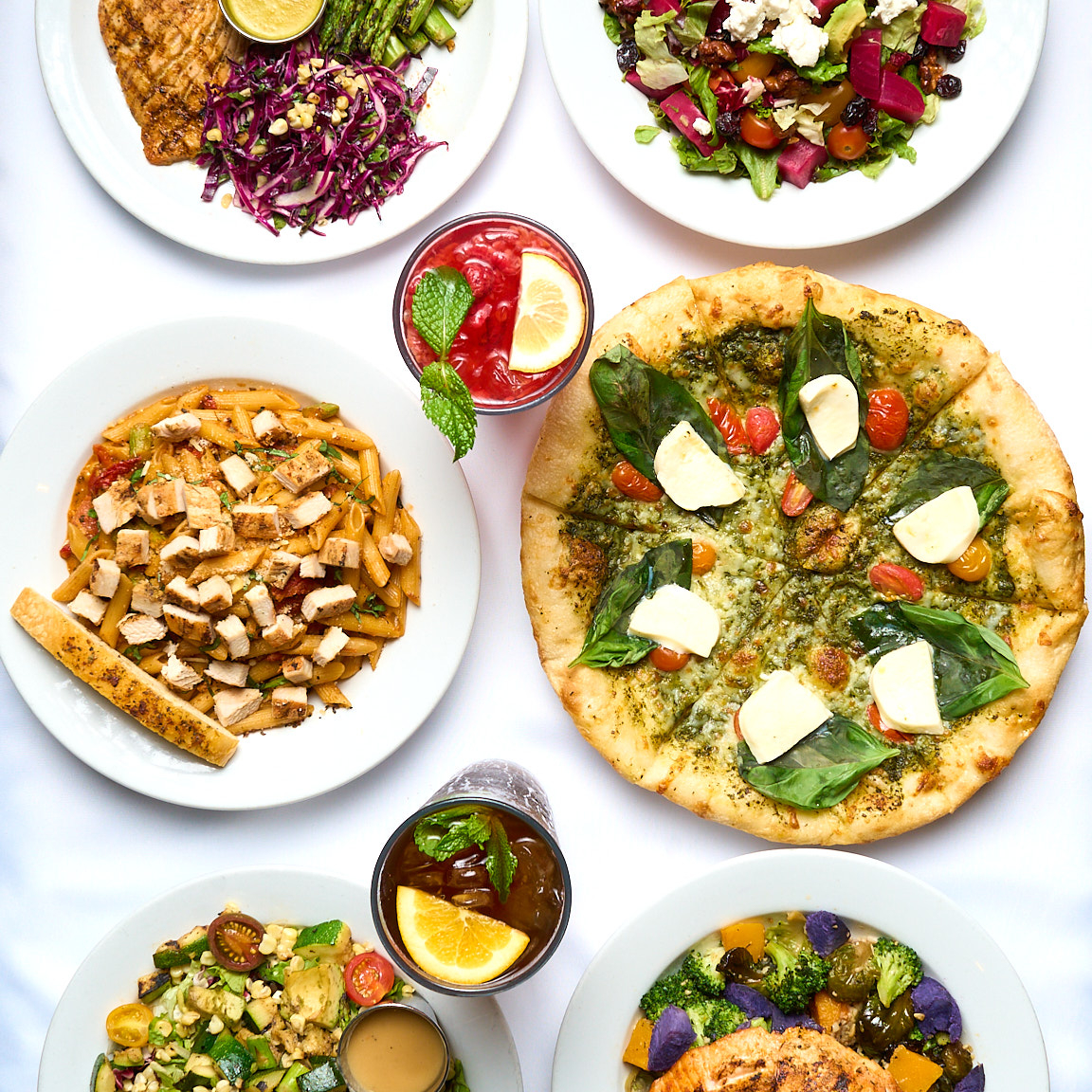 ASSORTED PLATES FOR CATERING: PIZZA, PASTAS, SALADS, BOWLS AND REFRESHMENTS